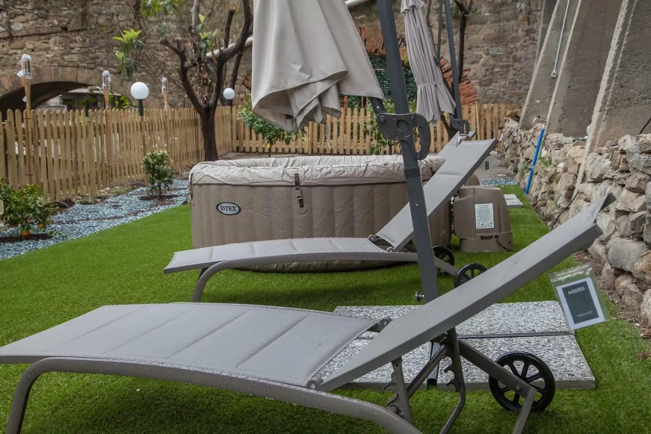 Casa Delle Ginestre Bike Aparthotel San Remo 3*,